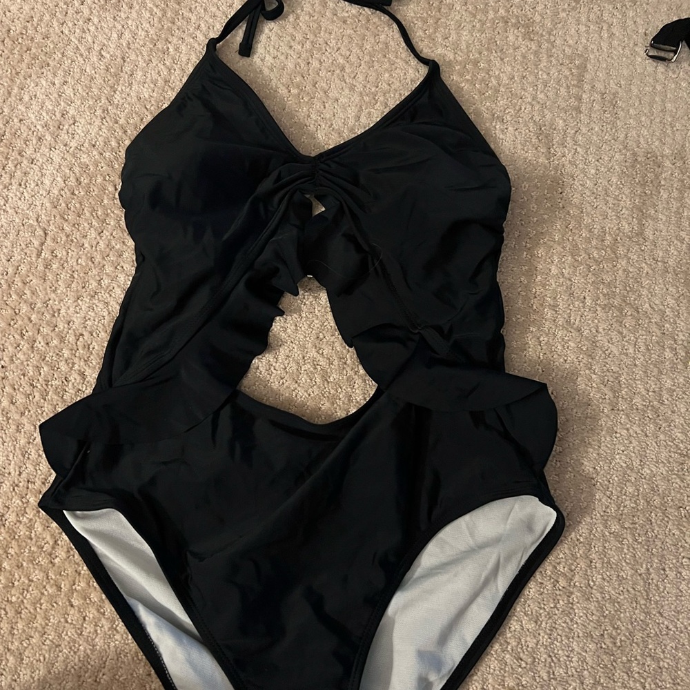 Swimsuit one piece